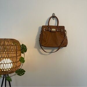 Michael Kors Hamilton Leather Tote in Camel